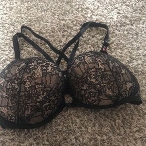 Victoria’s Secret push up bra NEW with tags 38D